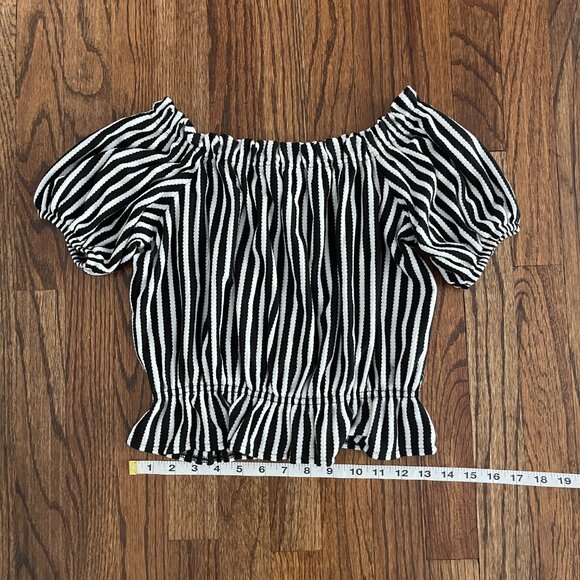 H&M Women’s Black White Stripe Puff Sleeve Off Shoulder Bardot Top EUC Small - Picture 6 of 8